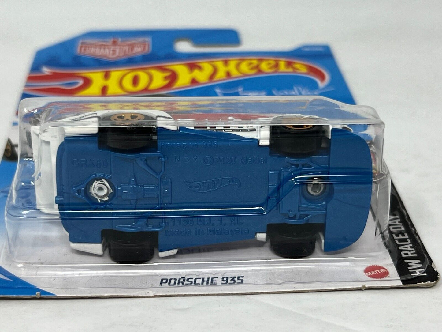 Hot Wheels HW Race Day Porsche 935 White European Car 1:64 Diecast V6