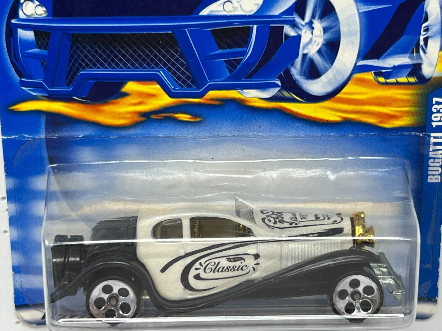 Hot Wheels 1937 Bugatti White European Car 1:64 Diecast Version 2