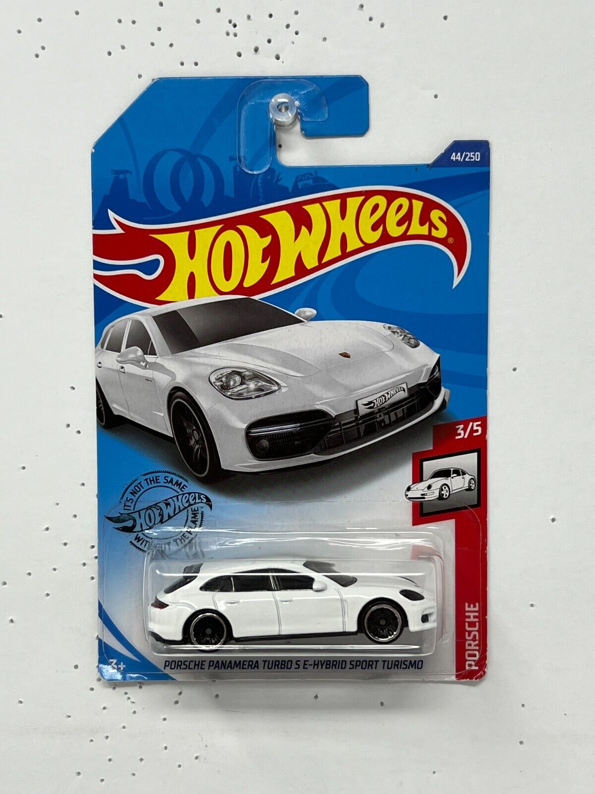 Hot Wheels Porsche Pamamera Turbo E-Hybrid Sport Turismo White European Car 1:64 Diecast