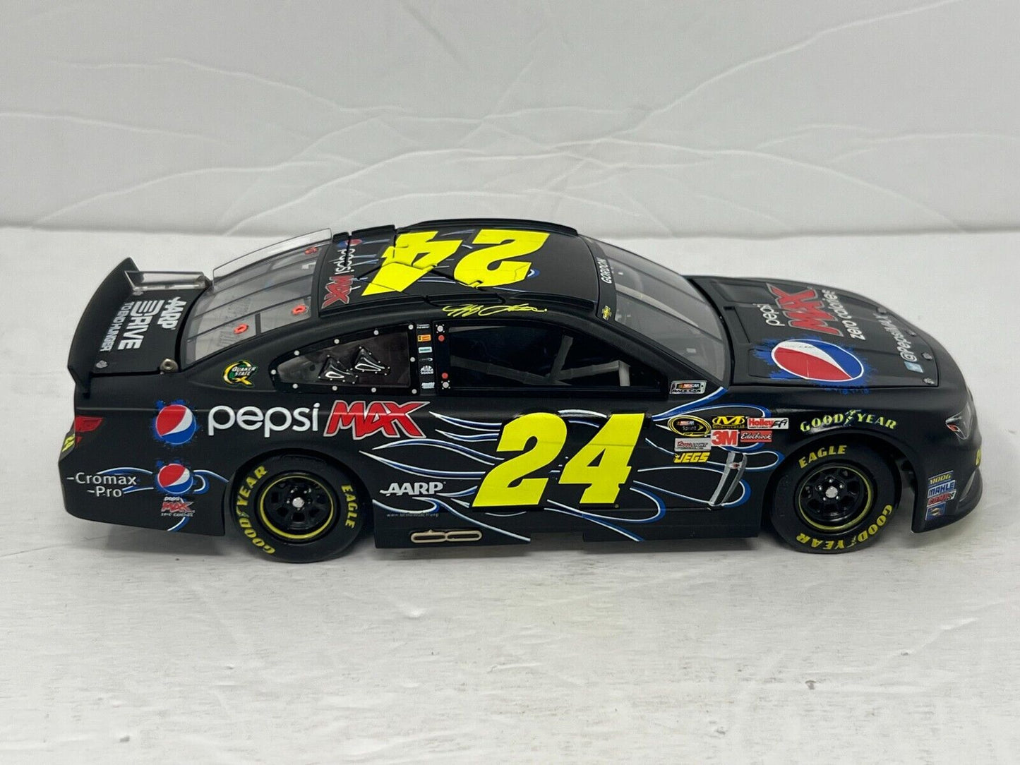 Lionel Racing Nascar #24 Jeff Gordon Pepsi Max AARP DTEH 2013 Chevy SS 1:24 Diecast 1 of 1200
