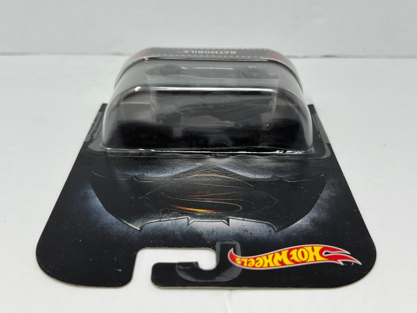 Hot Wheels Retro Entertainment Batman v. Superman Batmobile POP Culture 1:64 Diecast