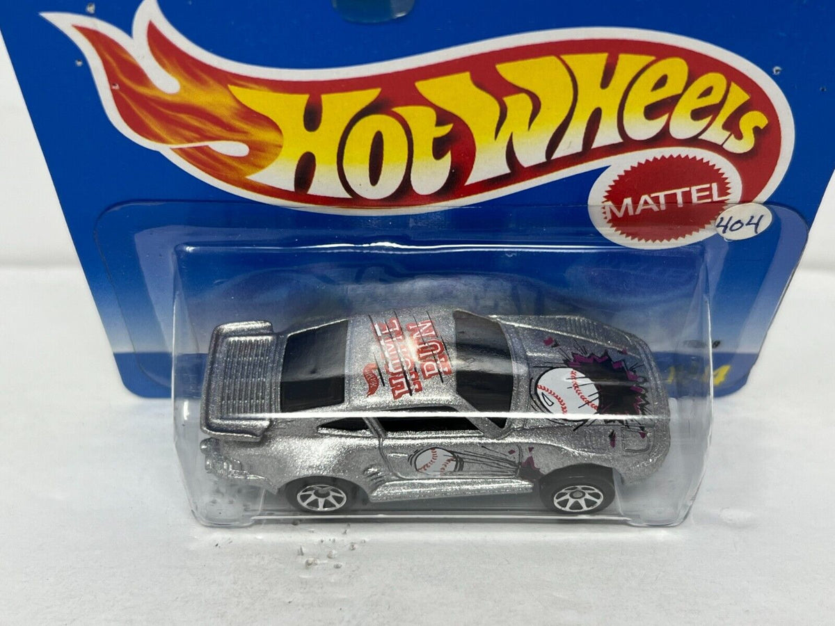Hot Wheels Porsche 930 1:64 Diecast Short Card
