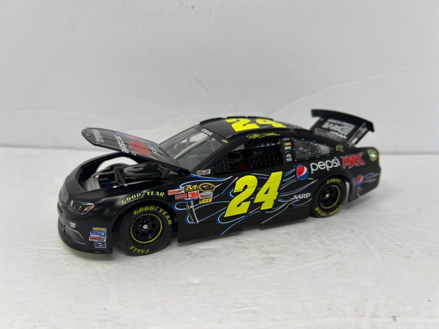 Lionel Racing Nascar #24 Jeff Gordon Pepsi Max AARP DTEH 2013 Chevy SS 1:24 Diecast 1 of 1200