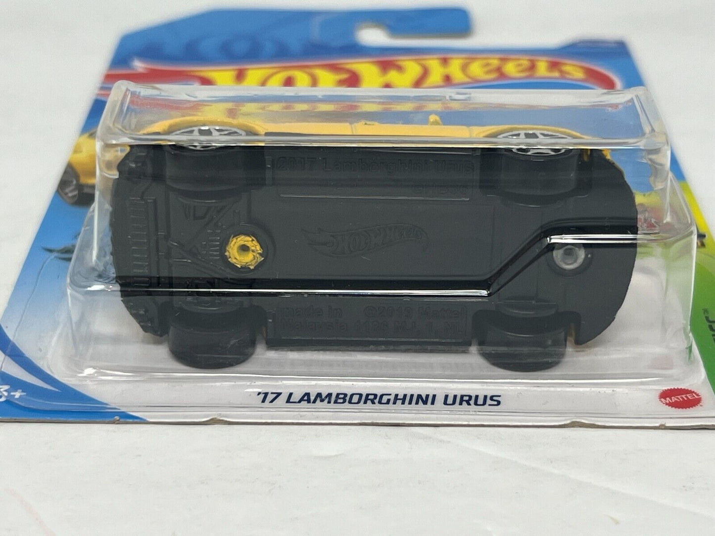 Hot Wheels Factory Fresh 2017 Lamborghini Urus European Car 1:64 Diecast Yellow