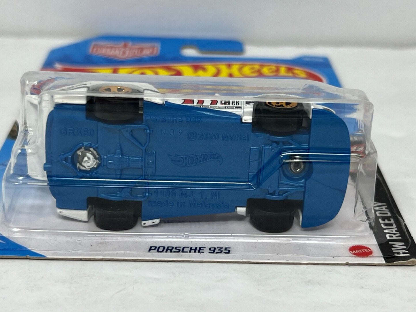 Hot Wheels HW Race Day Porsche 935 White European Car 1:64 Diecast V3