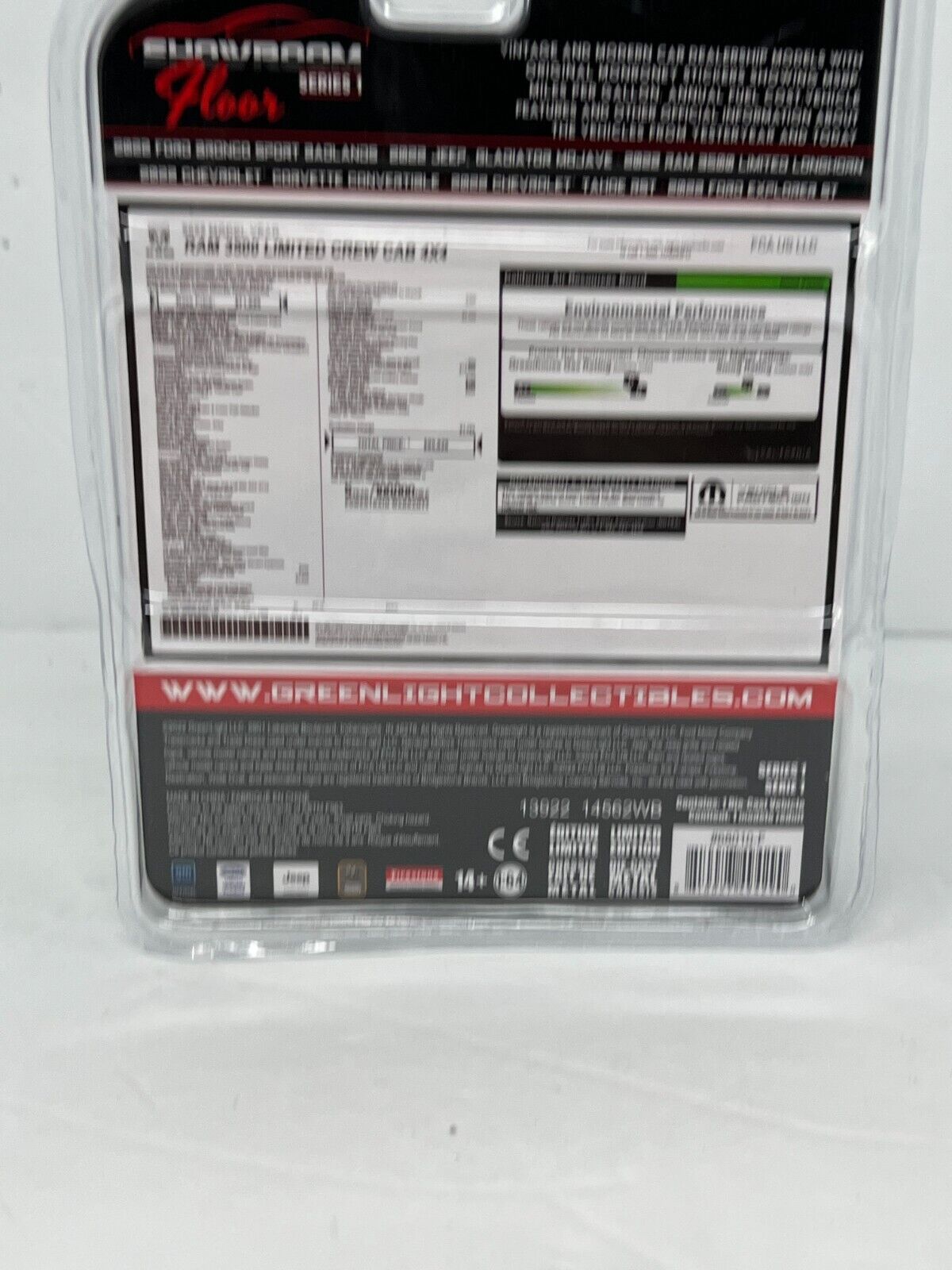 Greenlight Showroom Floor 2022 Ram 3500 1:64 Diecast
