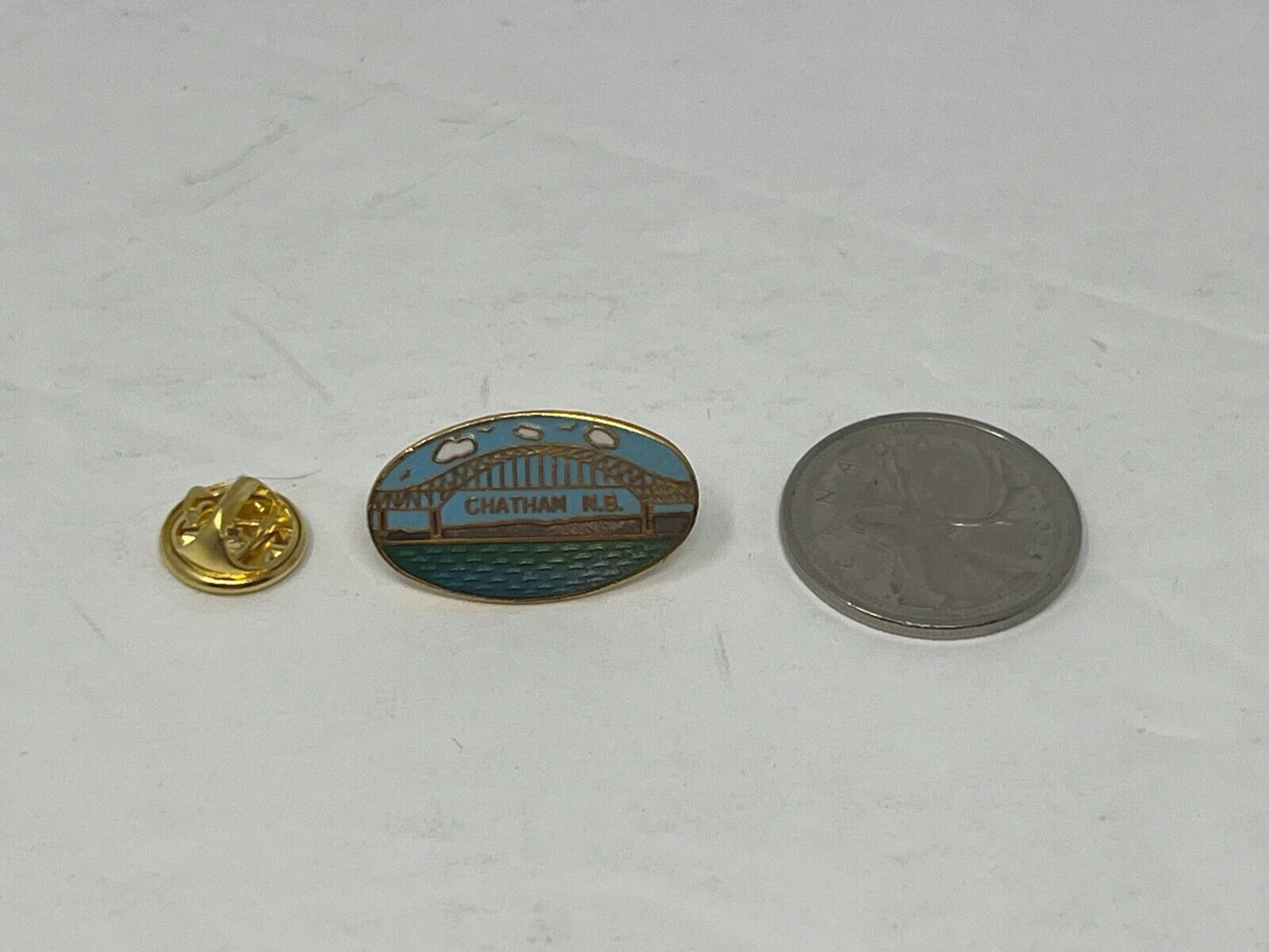 Chatham New Brunswick Souvenir Cities & States Lapel Pin SP3
