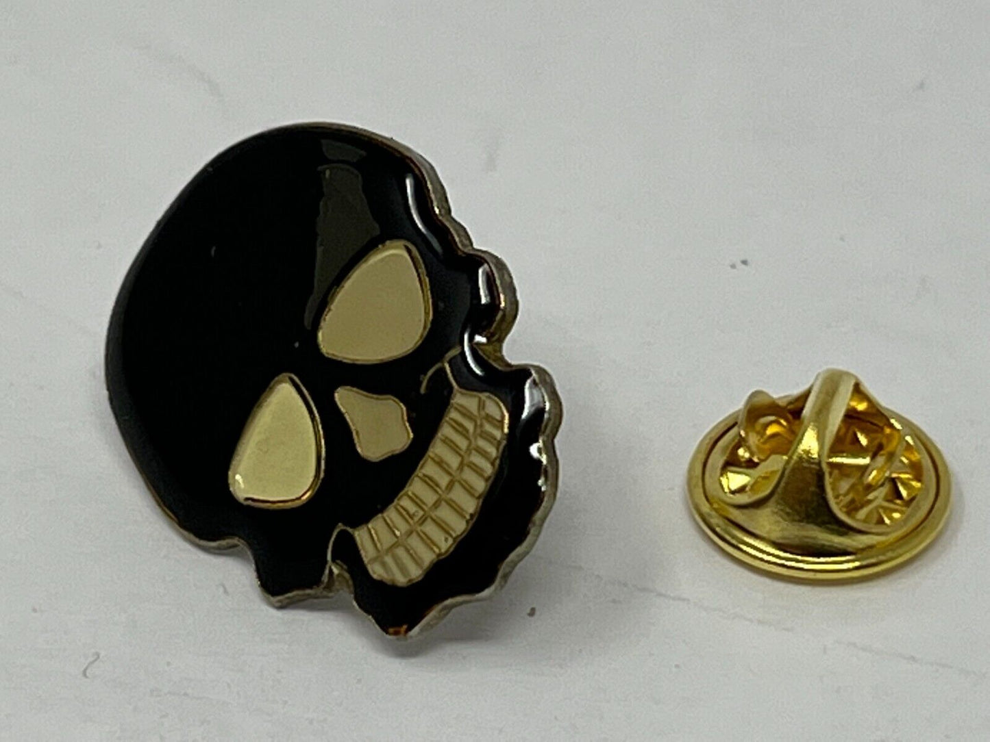 Black Skull Lapel Pin