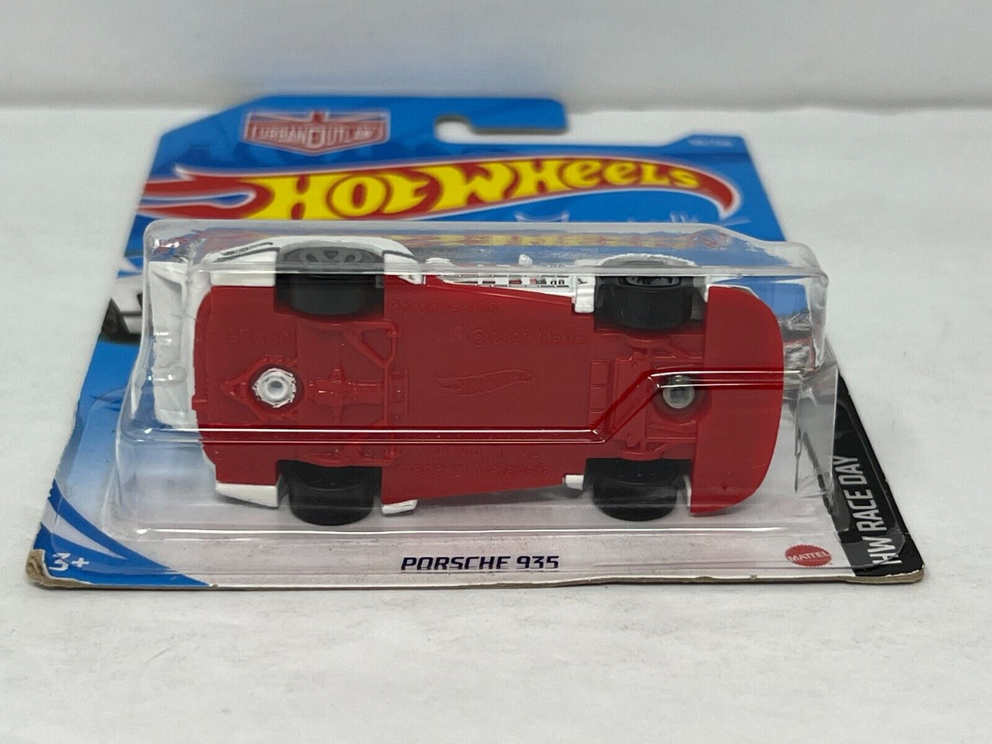 Hot Wheels HW Race Day Porsche 935 White European Car 1:64 Diecast V2