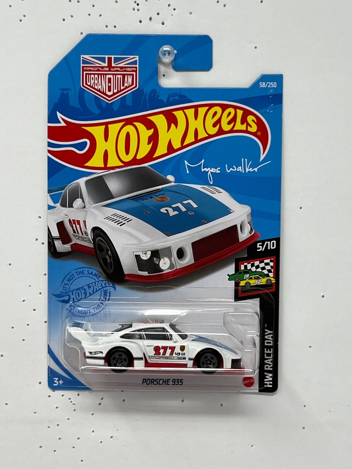 Hot Wheels HW Race Day Porsche 935 White European Car 1:64 Diecast