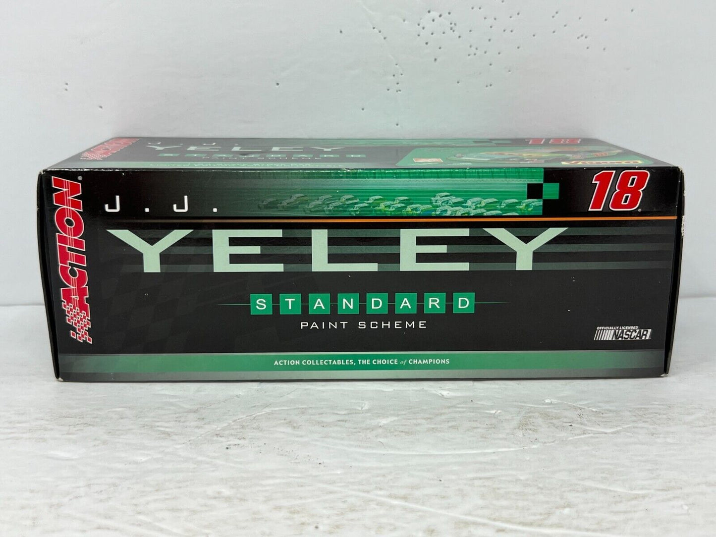 Action Nascar #18 JJ Yeley Vigoro Monte Carlo GM DEALERS (1 of 24#) 1:24 Diecast