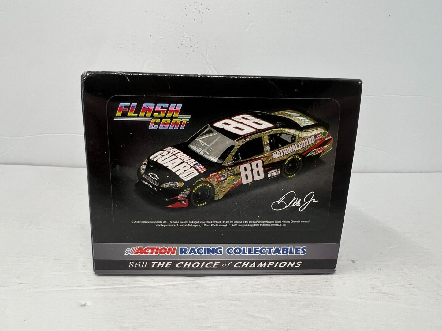 Lionel Racing Nascar #88 Dale Earnhardt Jr. National Guard Flashcoat 1:24 Diecast