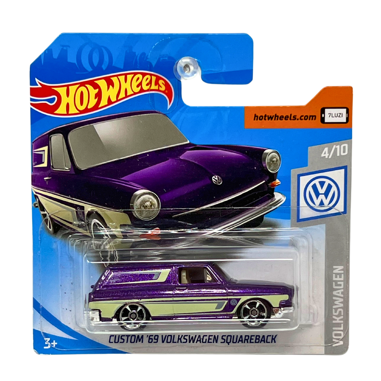 Hot Wheels Custom 1969 Volkswagen Squareback European Car 1:64 Diecast Short Card