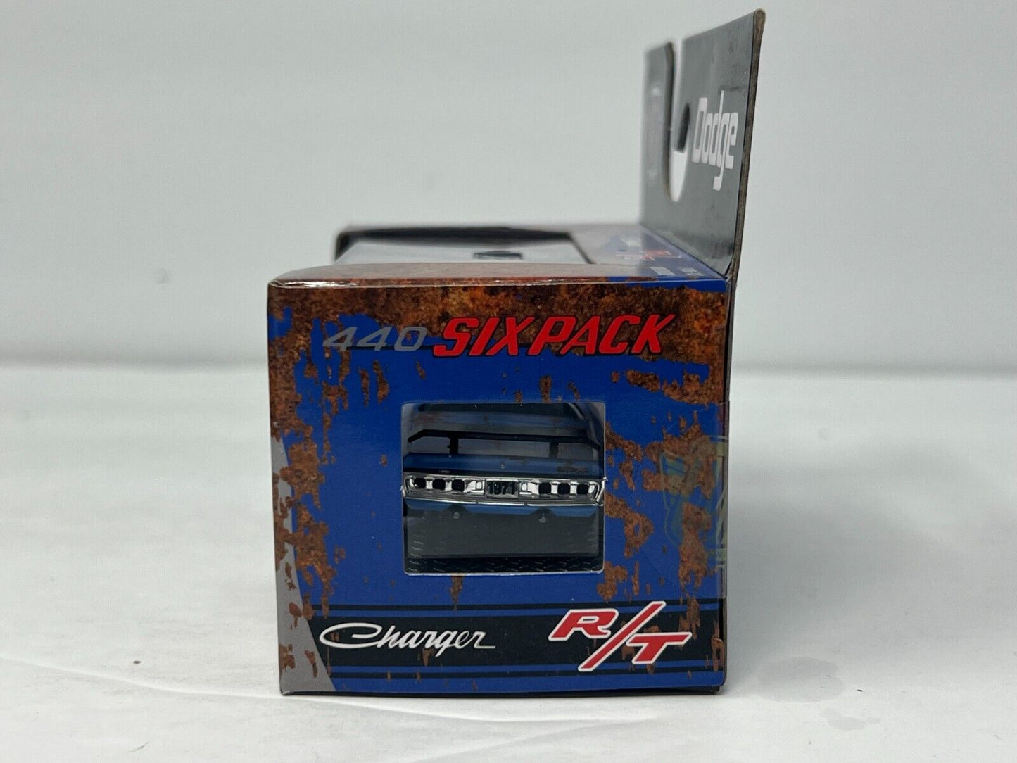 M2 Machines 1971 Dodge Charger RT 440 6-Pack 1:64 Diecast