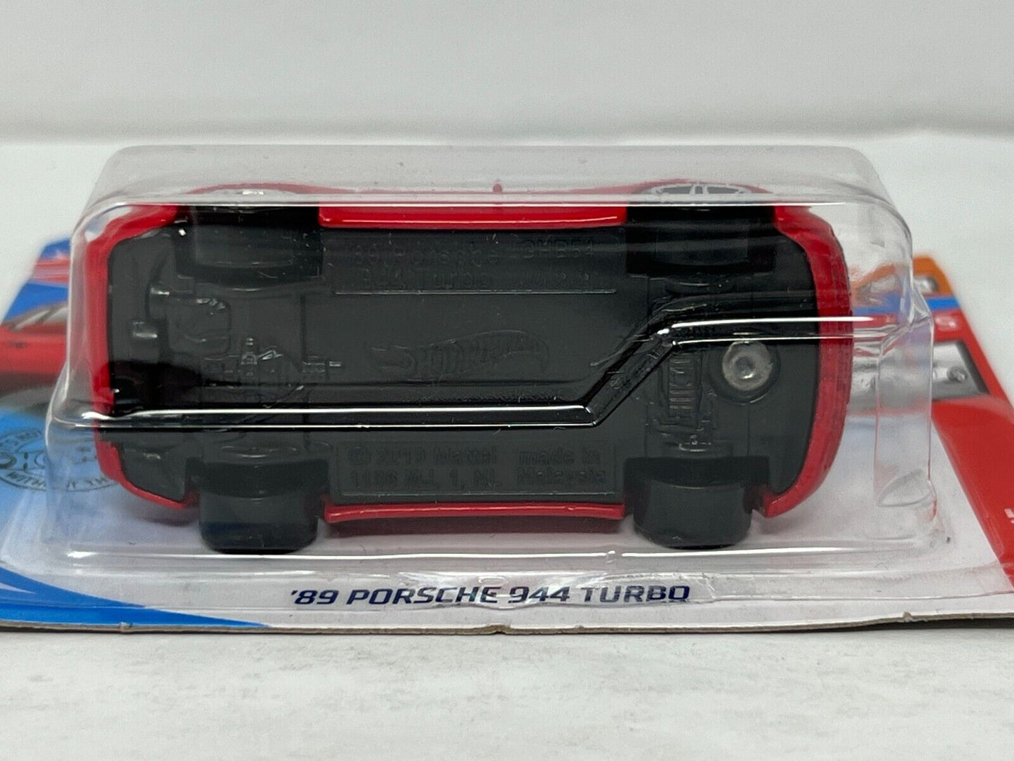 Hot Wheels 1989 Porsche 944 Turbo European Car 1:64 Diecast Short Card