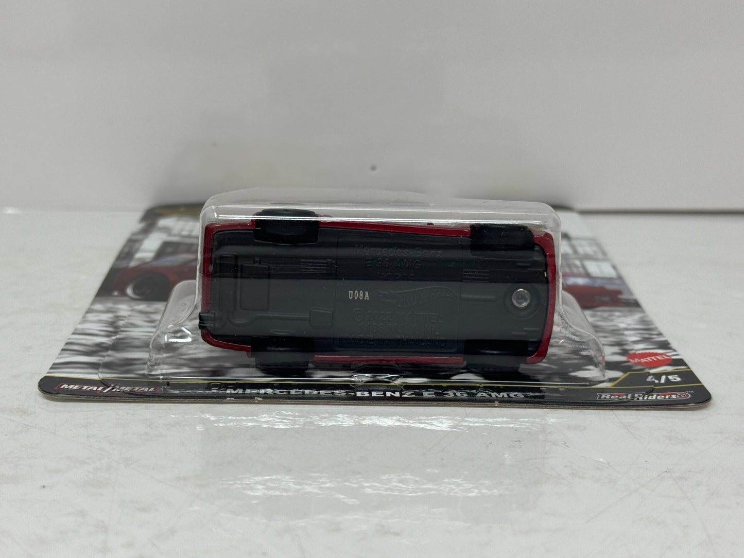 Hot Wheels Premium Fast Wagons Mercedes-Benz E 36 AMG 1:64 Diecast