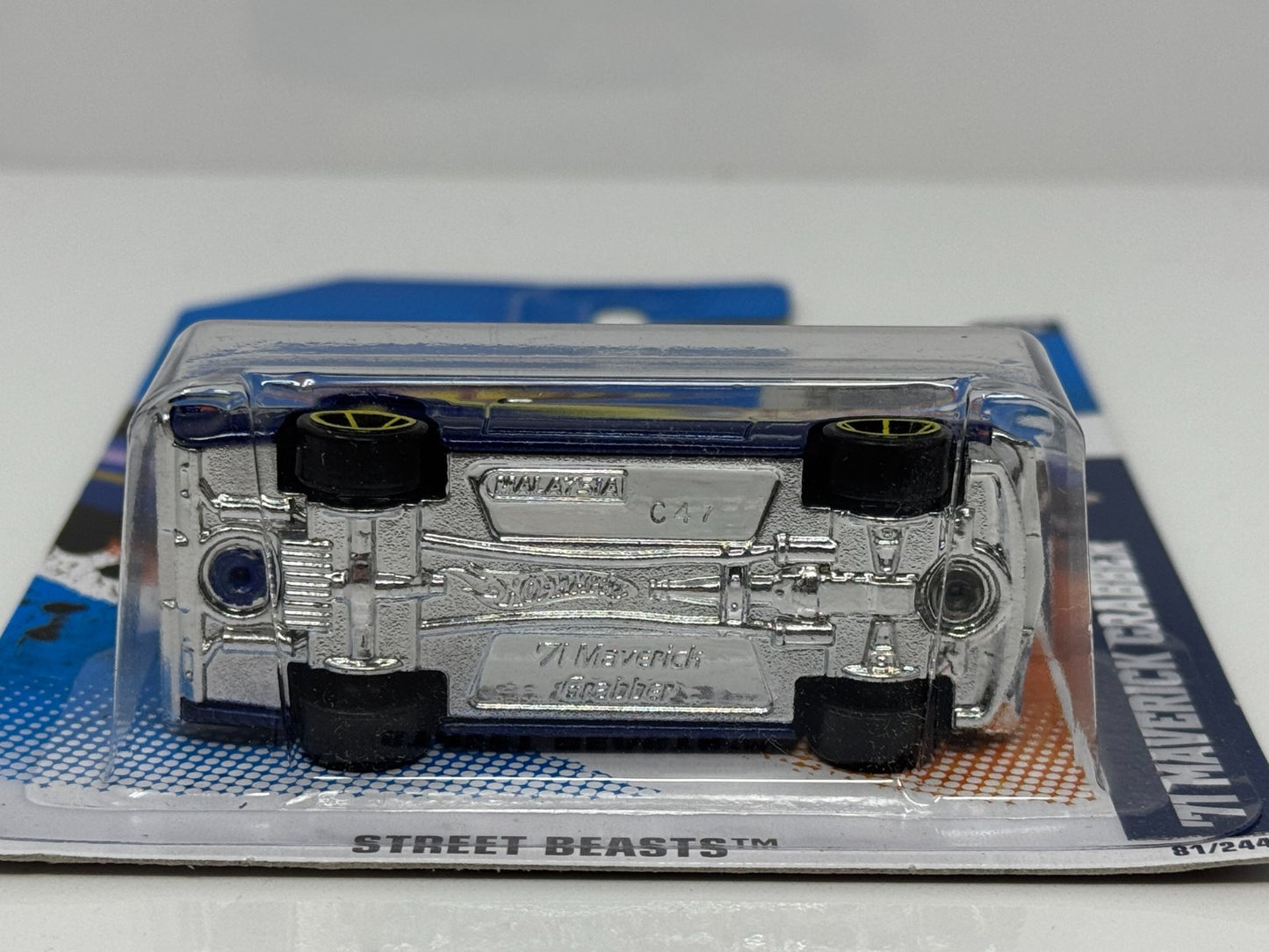 Hot Wheels Street Beasts 1971 Maverick Grabber 1:64 Diecast Factory Sealed