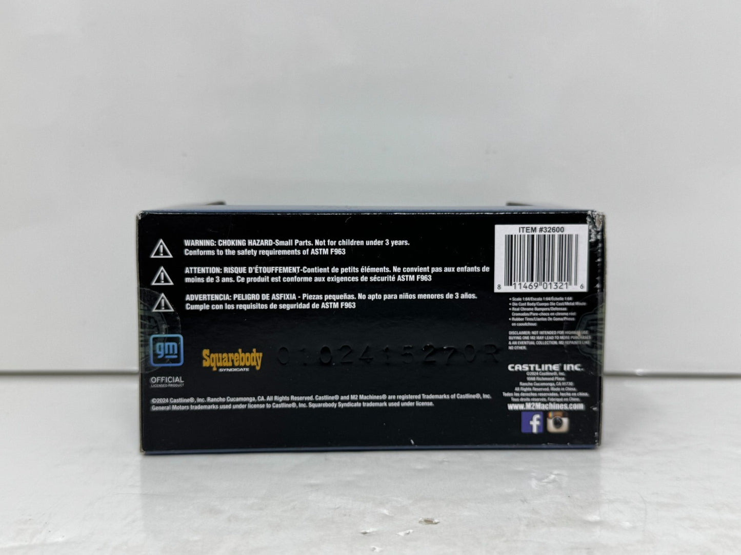 M2 Machines Squarebody Syndicate 1973 GMC Vandura 4x4 1:64 Diecast