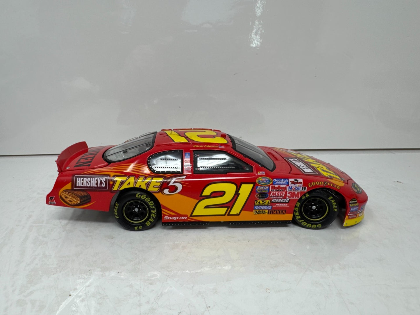 Action Nascar #21 Kevin Harvick Hershey's Take 5 2005 Monte Carlo 1:24 Diecast
