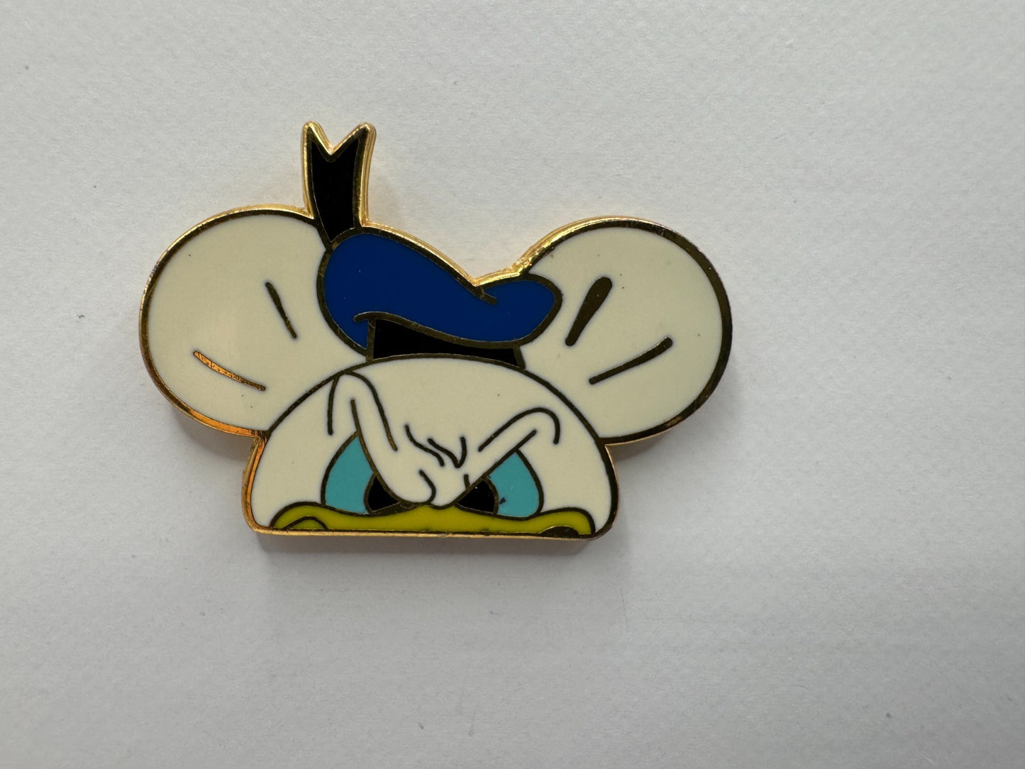 Disney Donald Duck Character Earhat Trading Pin DC2S10 V2