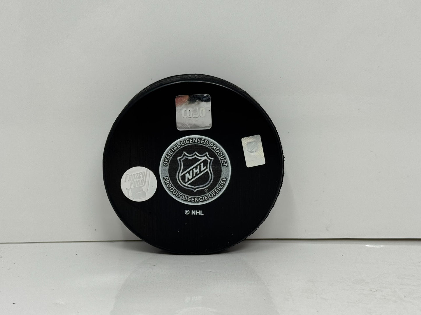 Jared McCann Seattle Kraken Signed NHL Autograph Puck Silver Auto