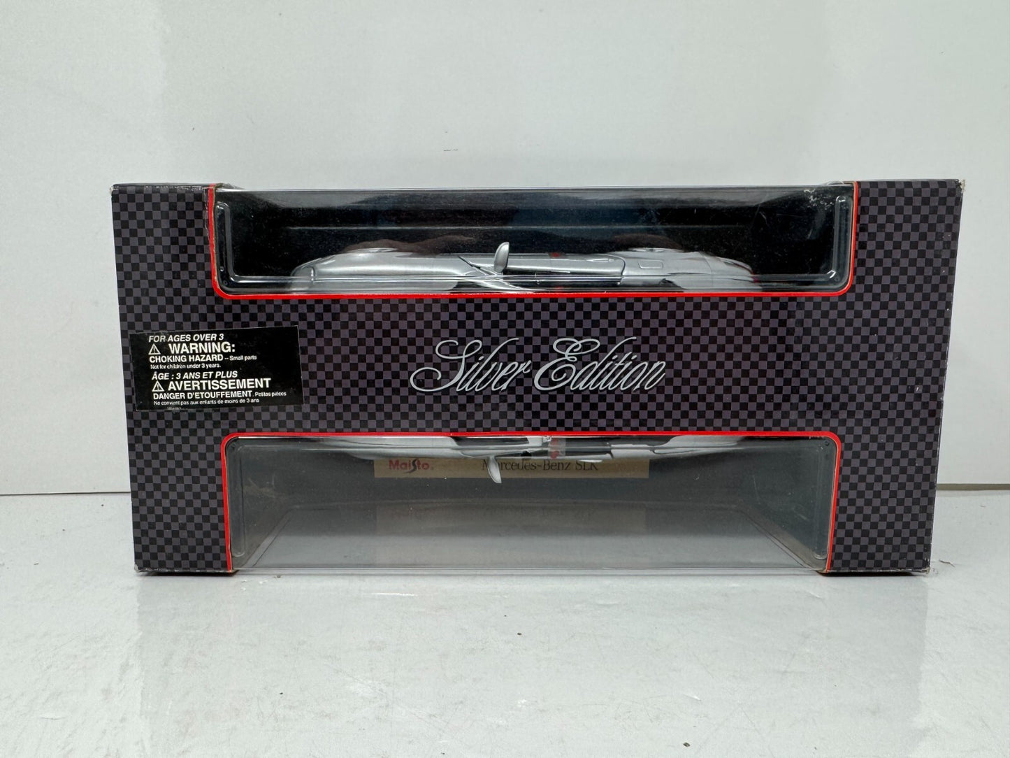 Maisto Mercedes-Benz SLK Silver Series 1:18 Diecast