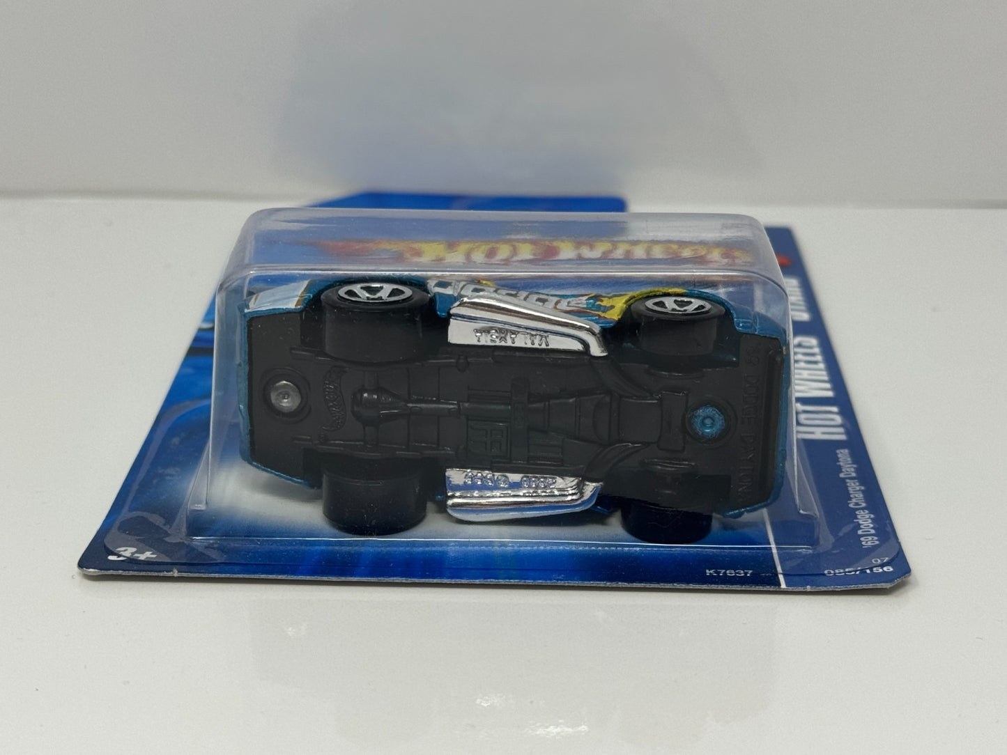Hot Wheels Stars 1969 Dodge Charger Daytona 1:64 Diecast Blue