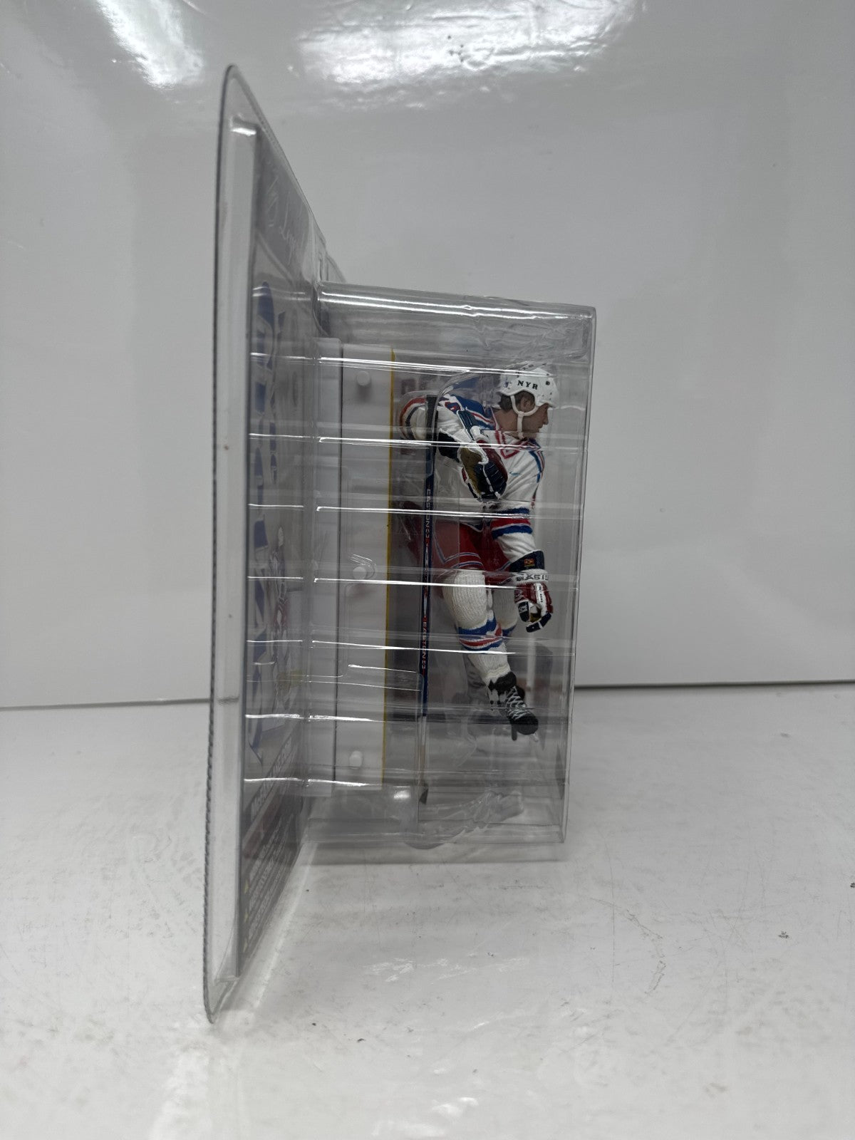McFarlane NHL Wayne Gretzky New York Rangers Legends Series 3 Figure