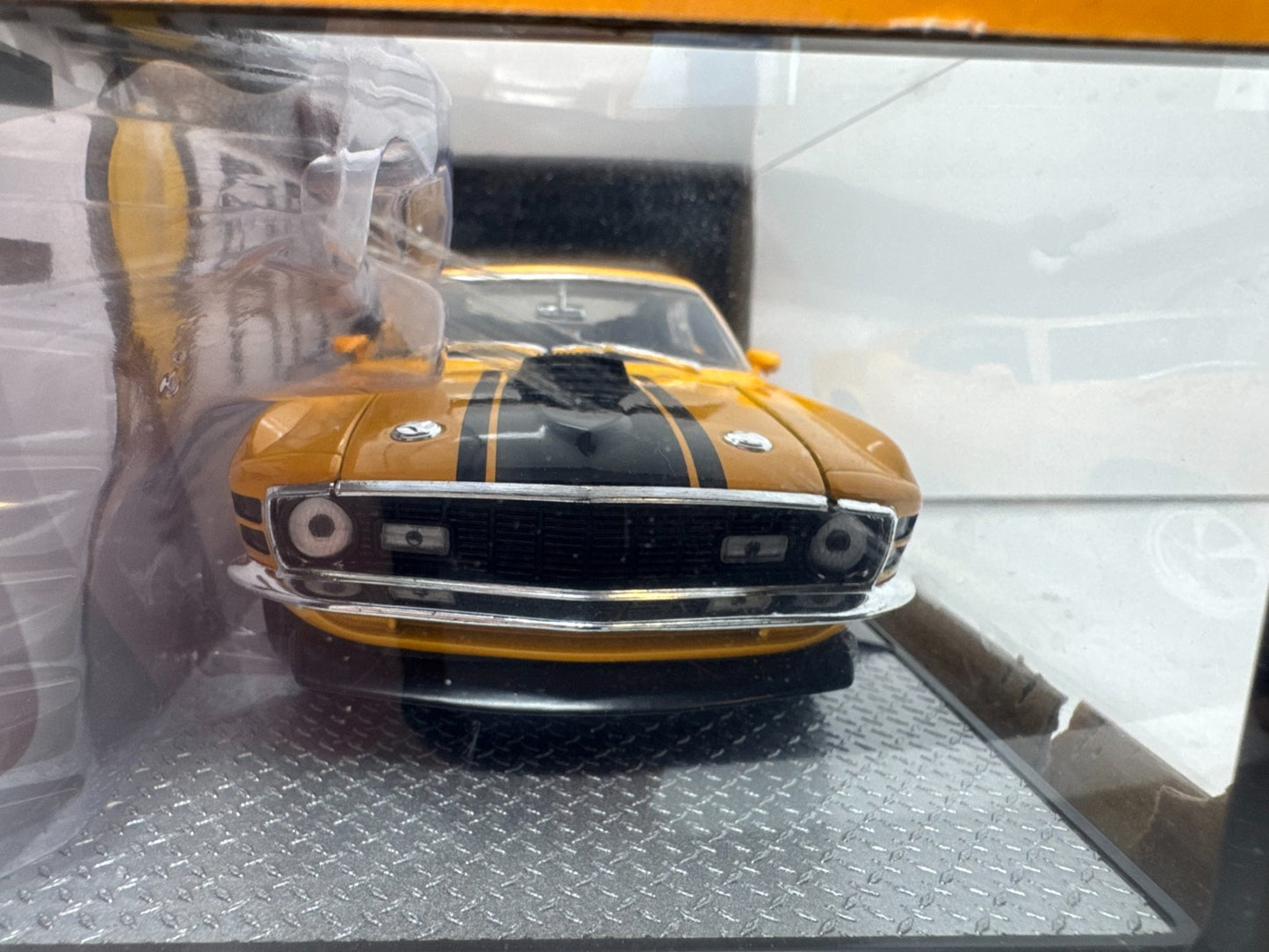 M2 Machines 1970 Ford Mustang Mach 1 428 1:24 Diecast
