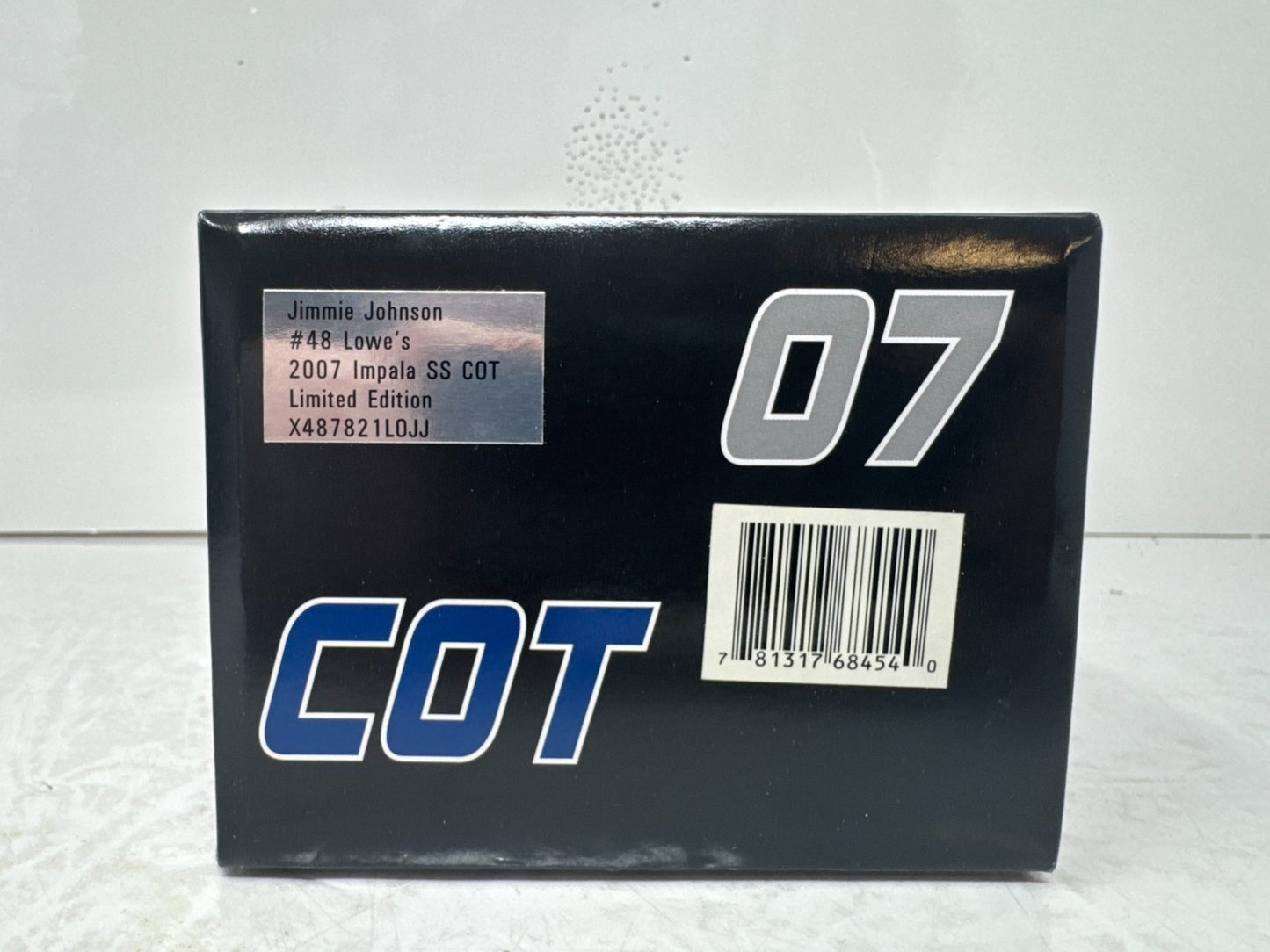 Motorsports Authentics #48 Jimmie Johnson Lowe's 2007 Impala SS COT 1:24 Diecast