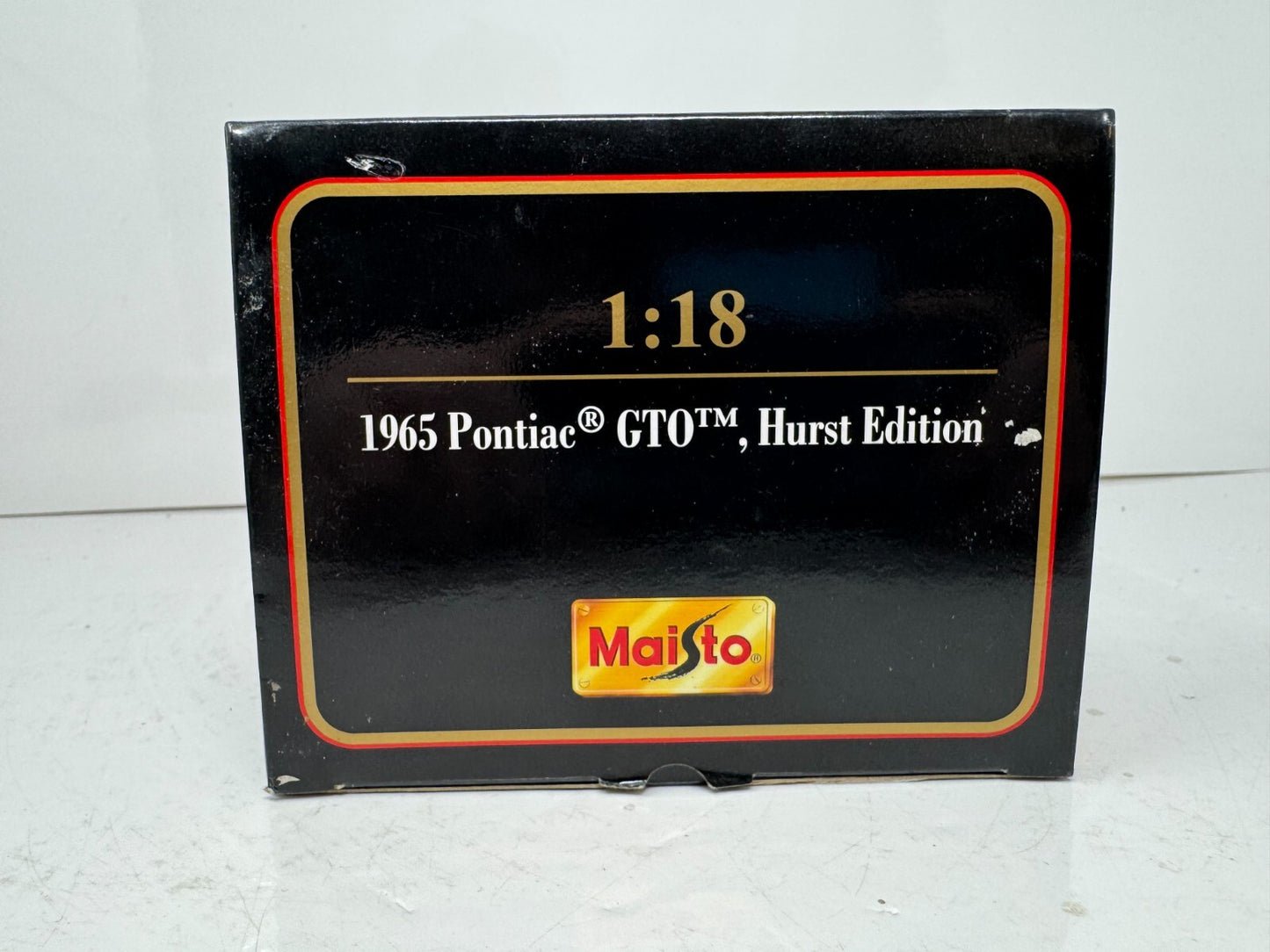 Maisto 1965 Pontiac GTO Hurst Edition Convertible Special Edition 1:18 Diecast