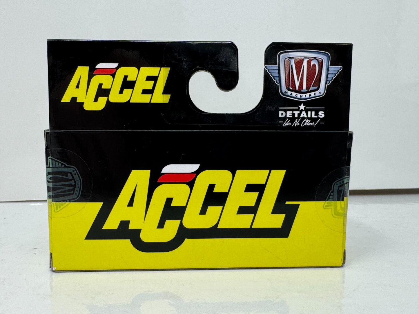 M2 Machines Accel 1968 Chevrolet Camaro SS 350 1:64 Diecast
