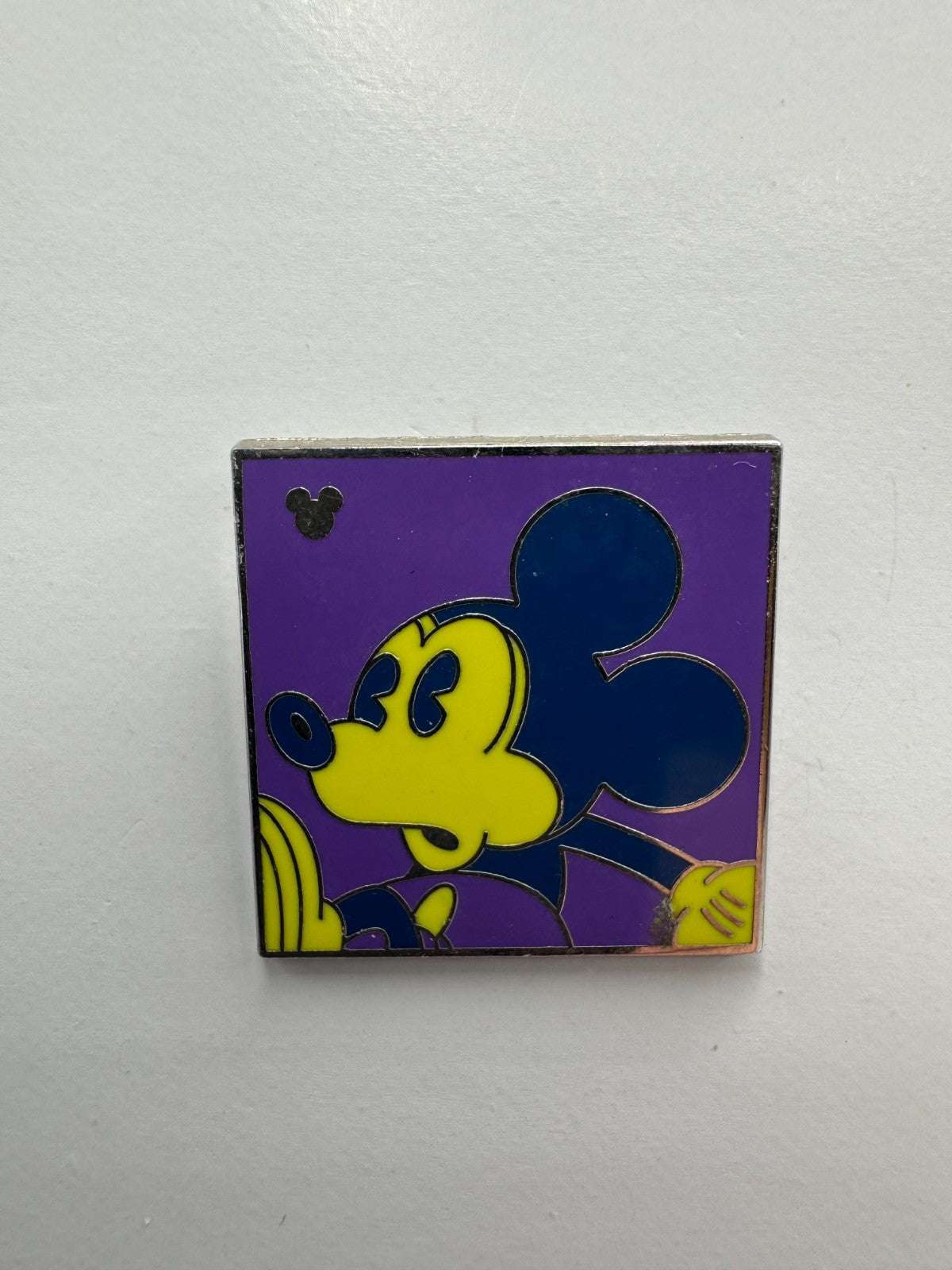WDW Disney Neon Mickey Mouse Purple Hidden Mickey Trading Pin DC2S1