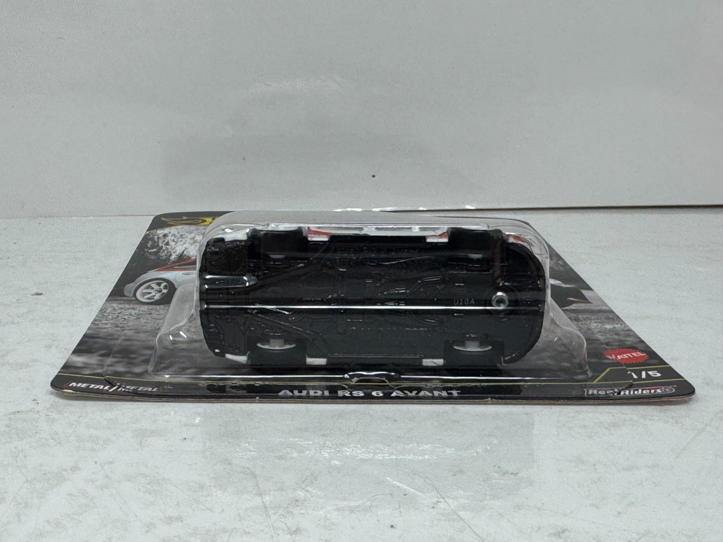 Hot Wheels Premium Fast Wagons Audi RS 6 Avant 1:64 Diecast