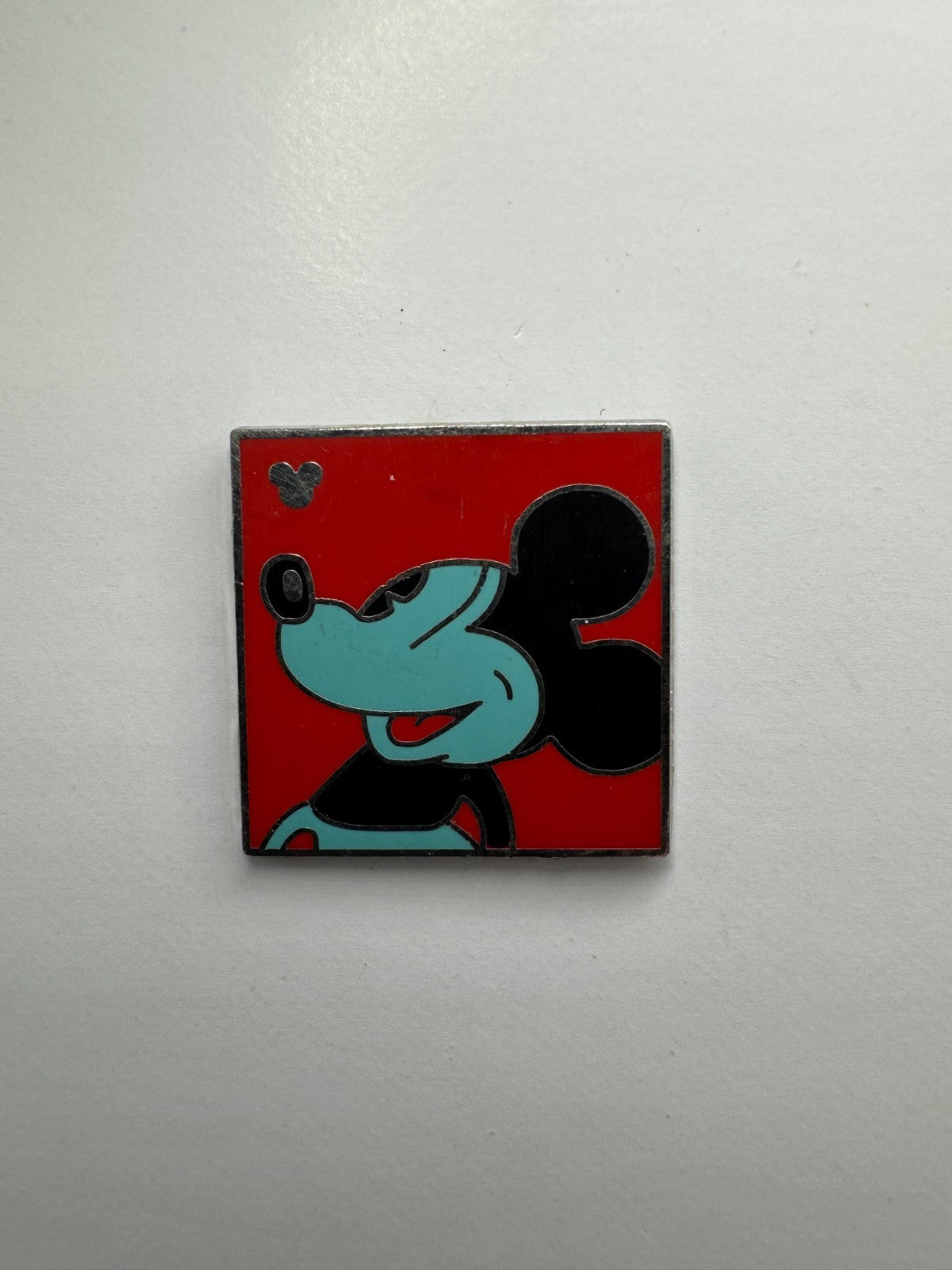 WDW Disney Neon Mickey Mouse Red Hidden Mickey Trading Pin DC2S1