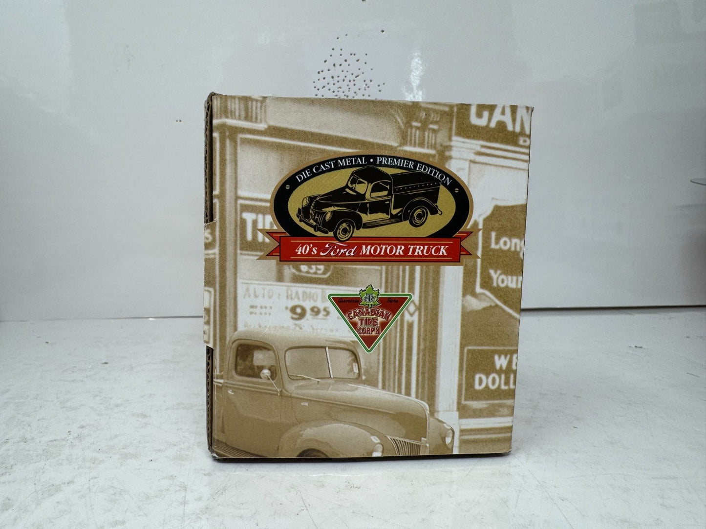 Golden Wheel Canadian Tire '40's Ford Motor Truck 1:24 Diecast