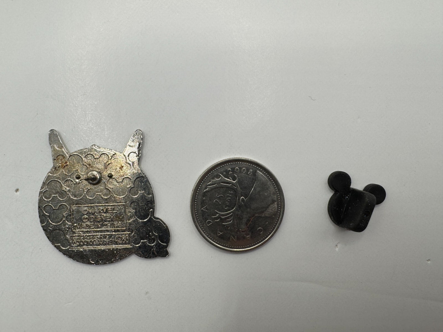 Thor Disney Marvel Avengers Assemble Booster Trading Pin DC1S19