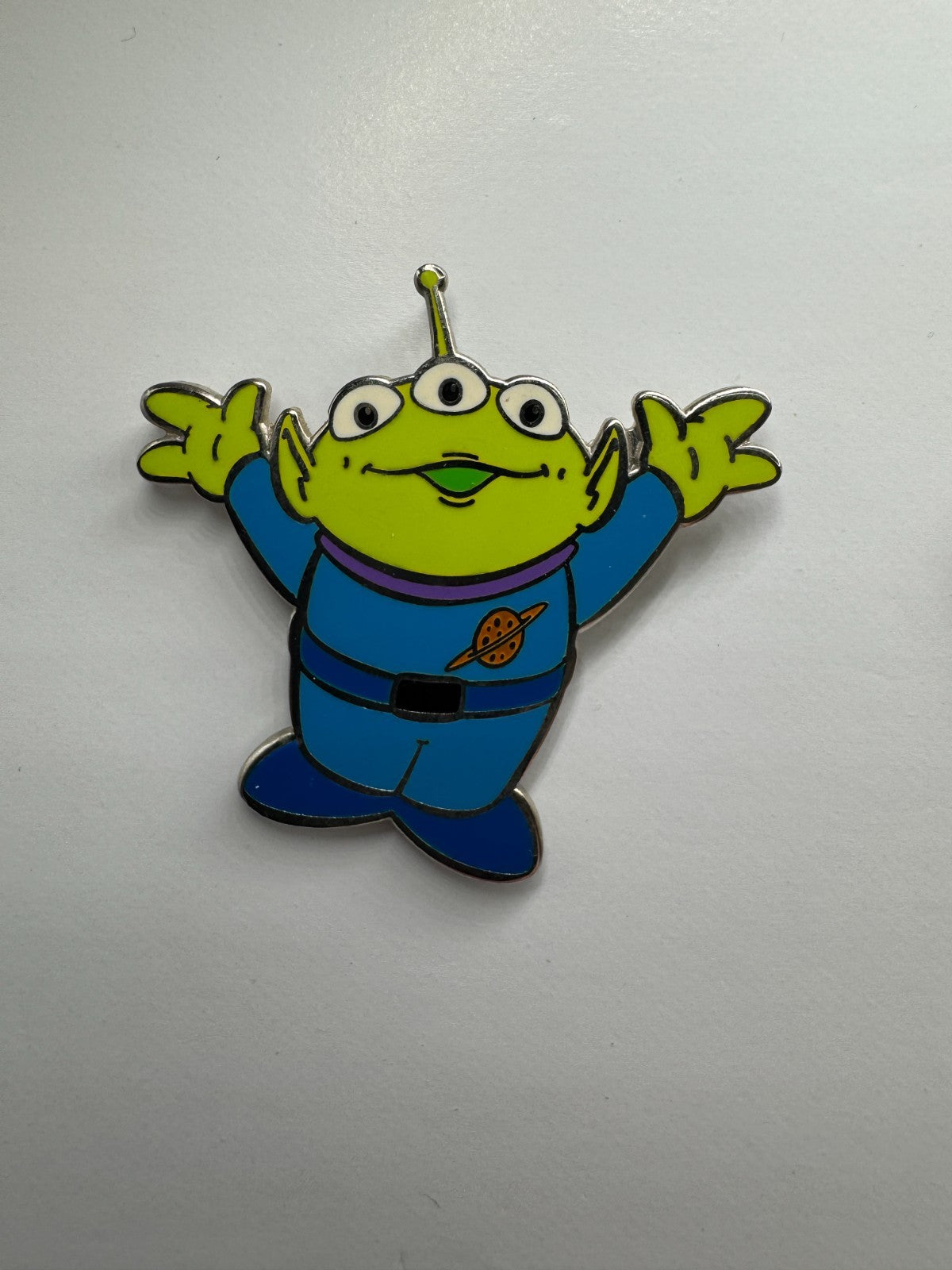 DMC Disney Toy Story Alien Little Green Men Movie Club Exclusive Pin DC1S2