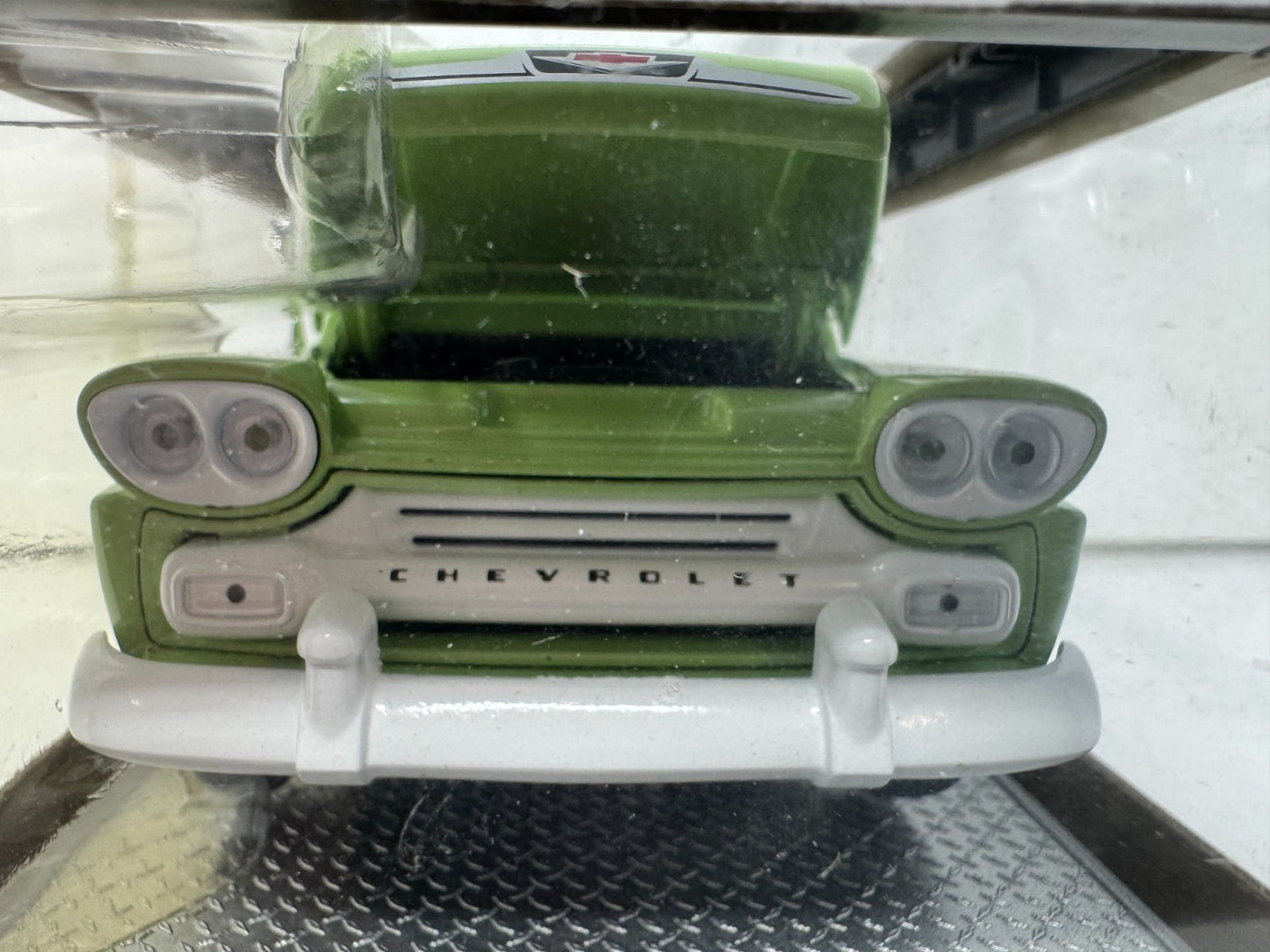 M2 Machines Auto Trucks 1958 Chevrolet Apache Step Side Limited 1:24 Diecast