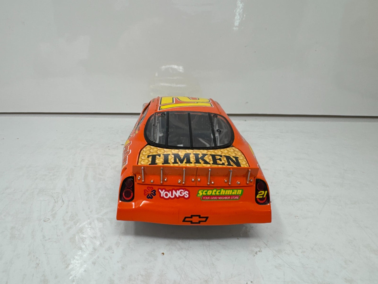 Action Nascar #21 Kevin Harvick Reese's Dealer Exclusive 2003 Chevy 1:24 Diecast