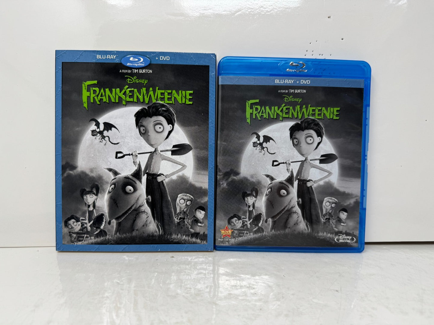Frankenweenie (Blu-ray) Disney Tim Burton Animated Family Movie
