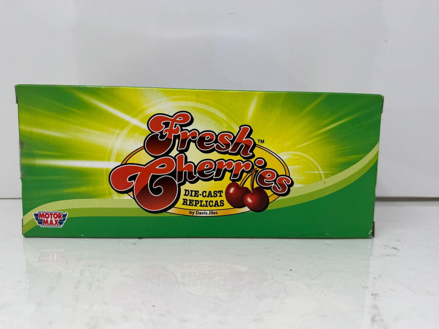 Motormax Fresh Cherries 1971 Ford Mustang Sportsroof Blue 1:24 Diecast