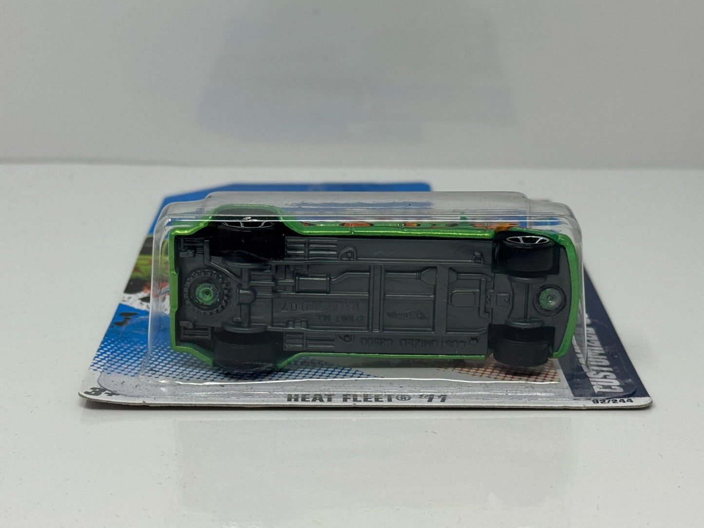Hot Wheels Heat Fleet 1988 Customized Chevy C3500 1:64 Diecast Factory Sealed