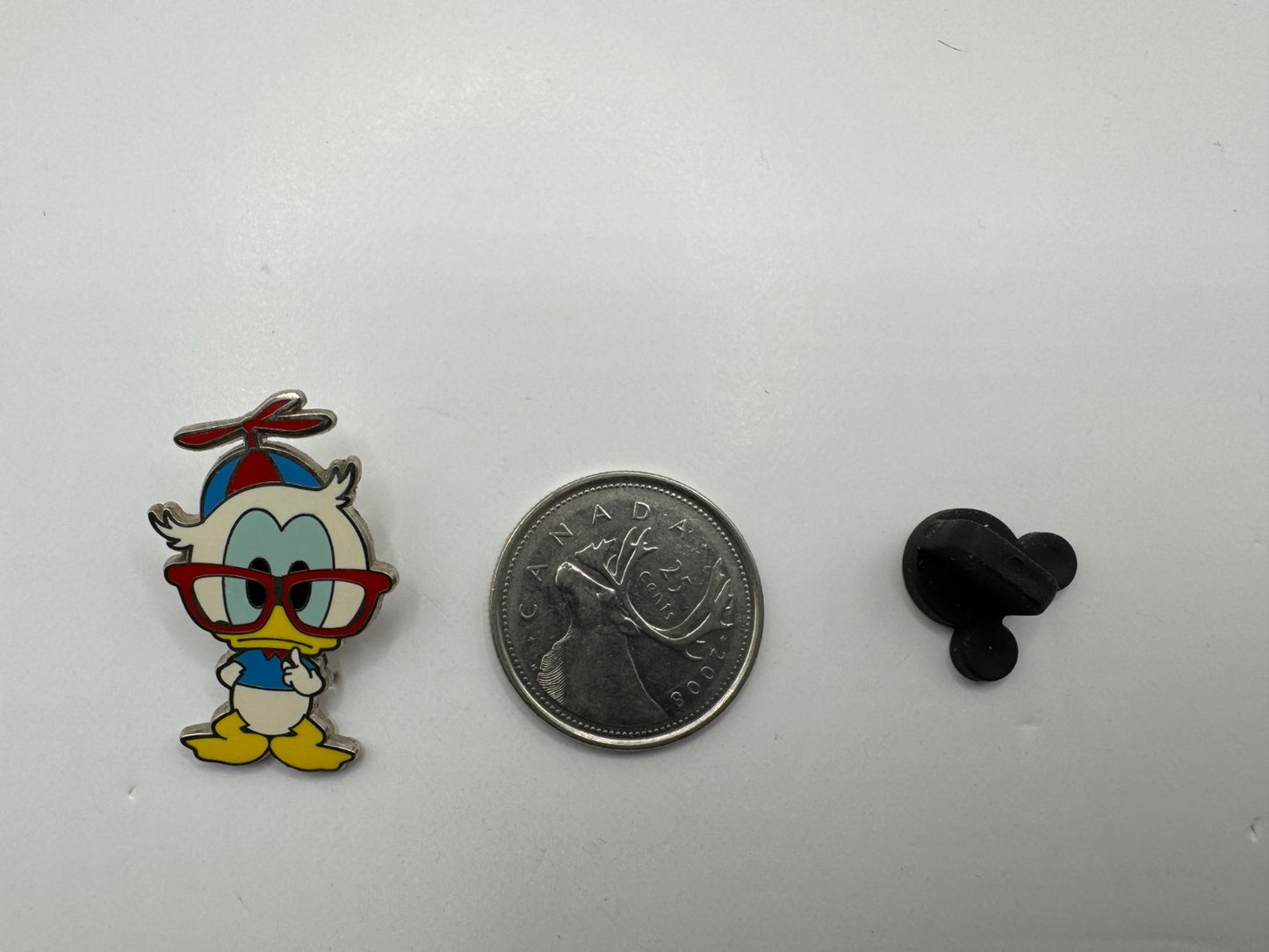 Disney Donald with Glasses Nerds Rock Trading Pin DC2S10