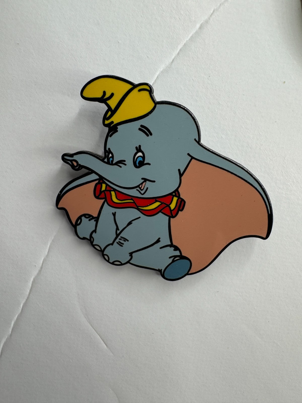 DMC Disney Dumbo Movie Club Exclusive Pin DC1S2