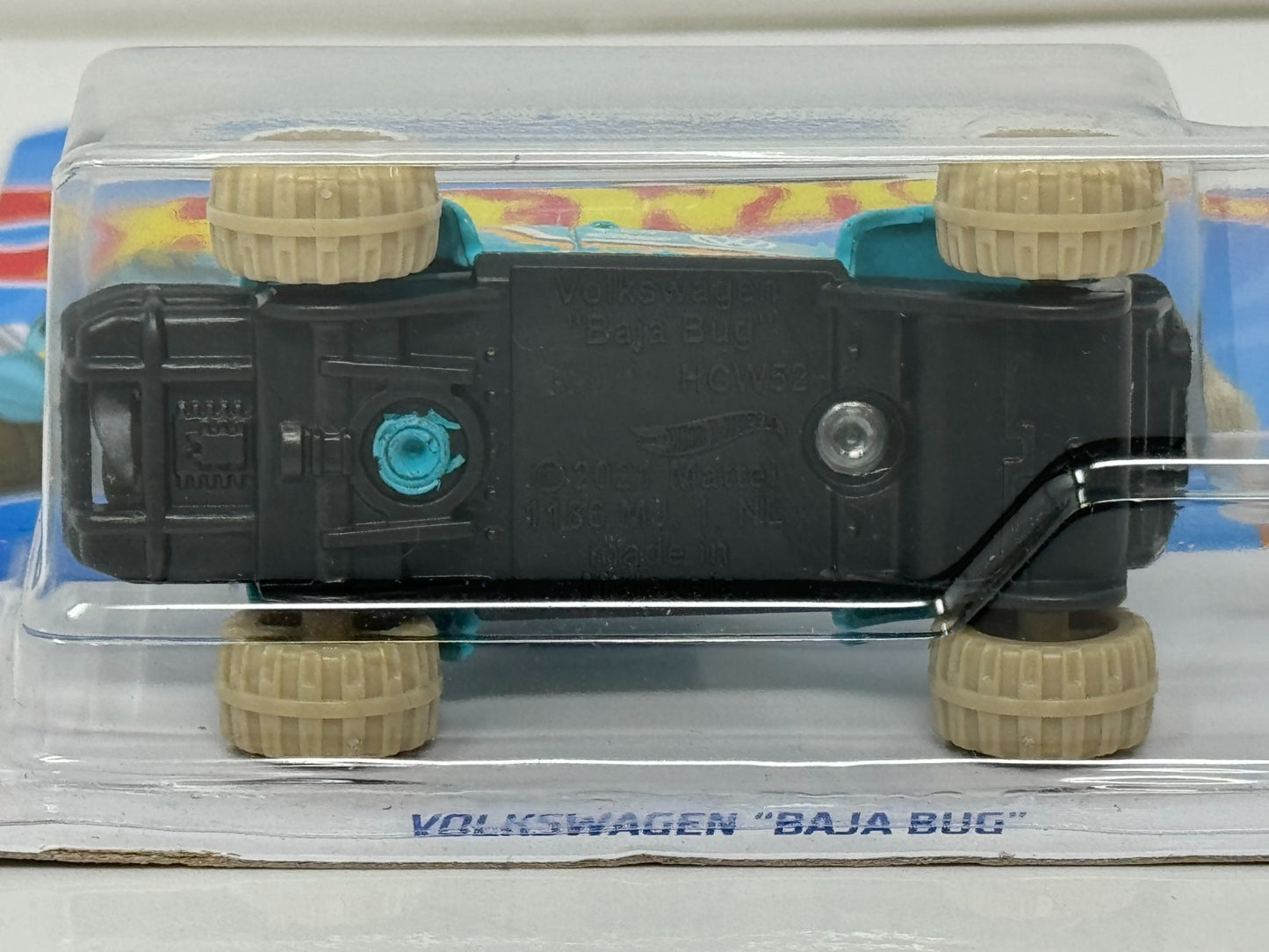 Hot Wheels Mud Studs Volkswagen Baja Bug 1:64 Diecast