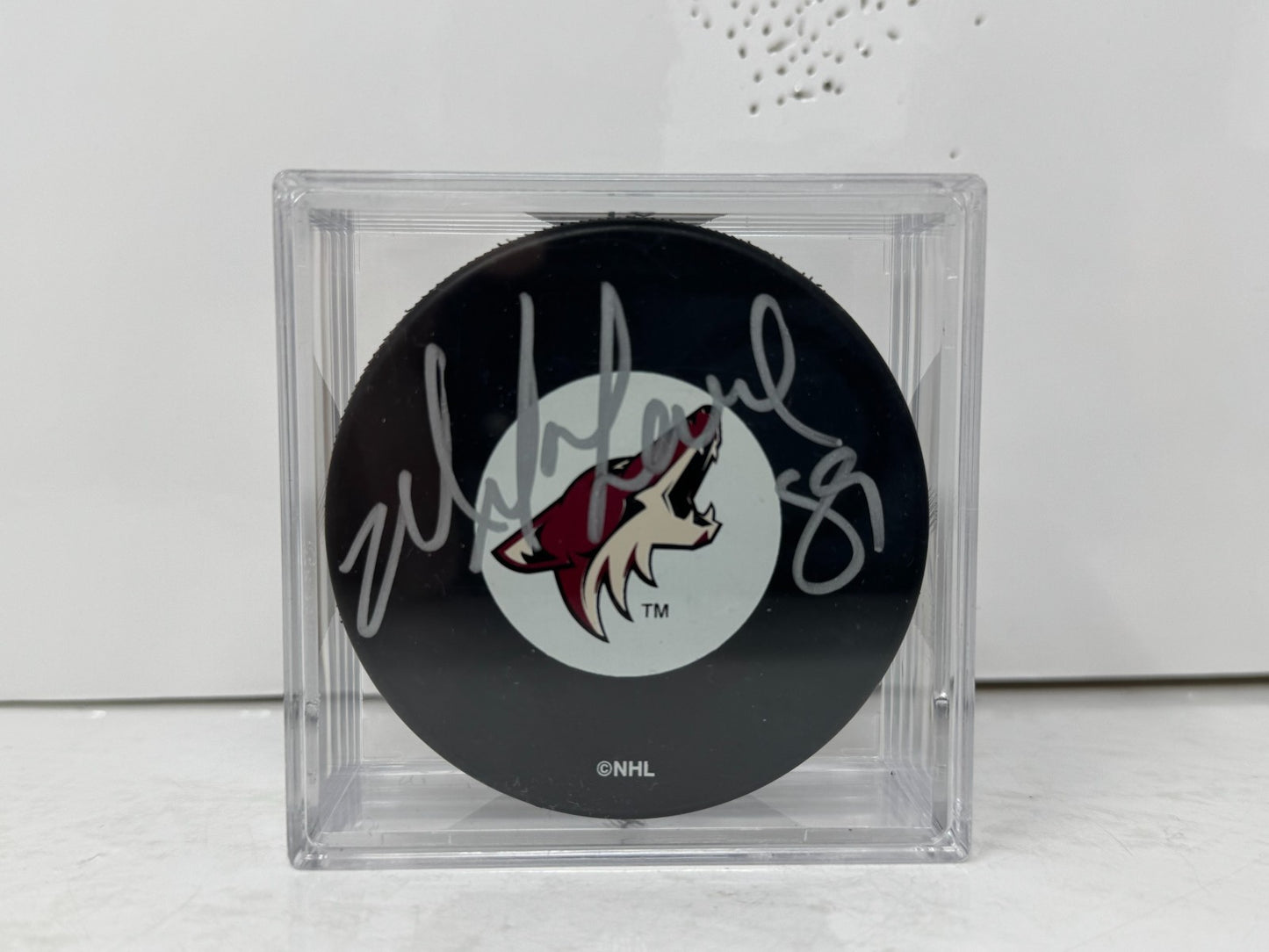 Mike Comrie Phoenix Coyotes Signed NHL Autograph Puck Silver Auto