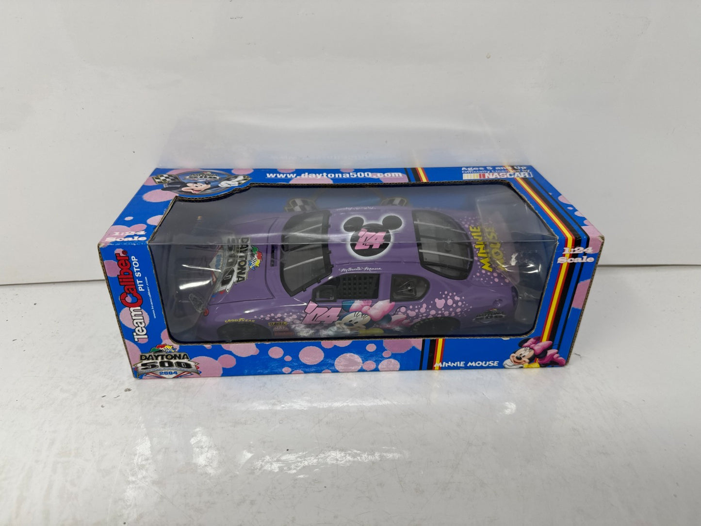 Team Caliber Pit Stop Nascar #04 Minnie Mouse Daytona 500 1:24 Diecast