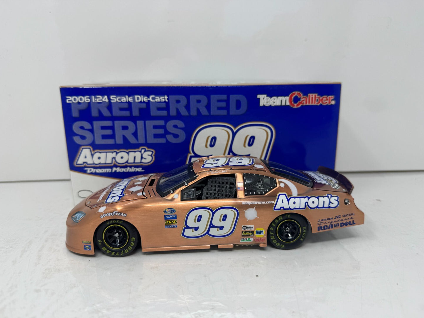 Team Caliber Preferred Nascar #99 Michael Waltrip Aaron's Copper 2006 1:24 Diecast