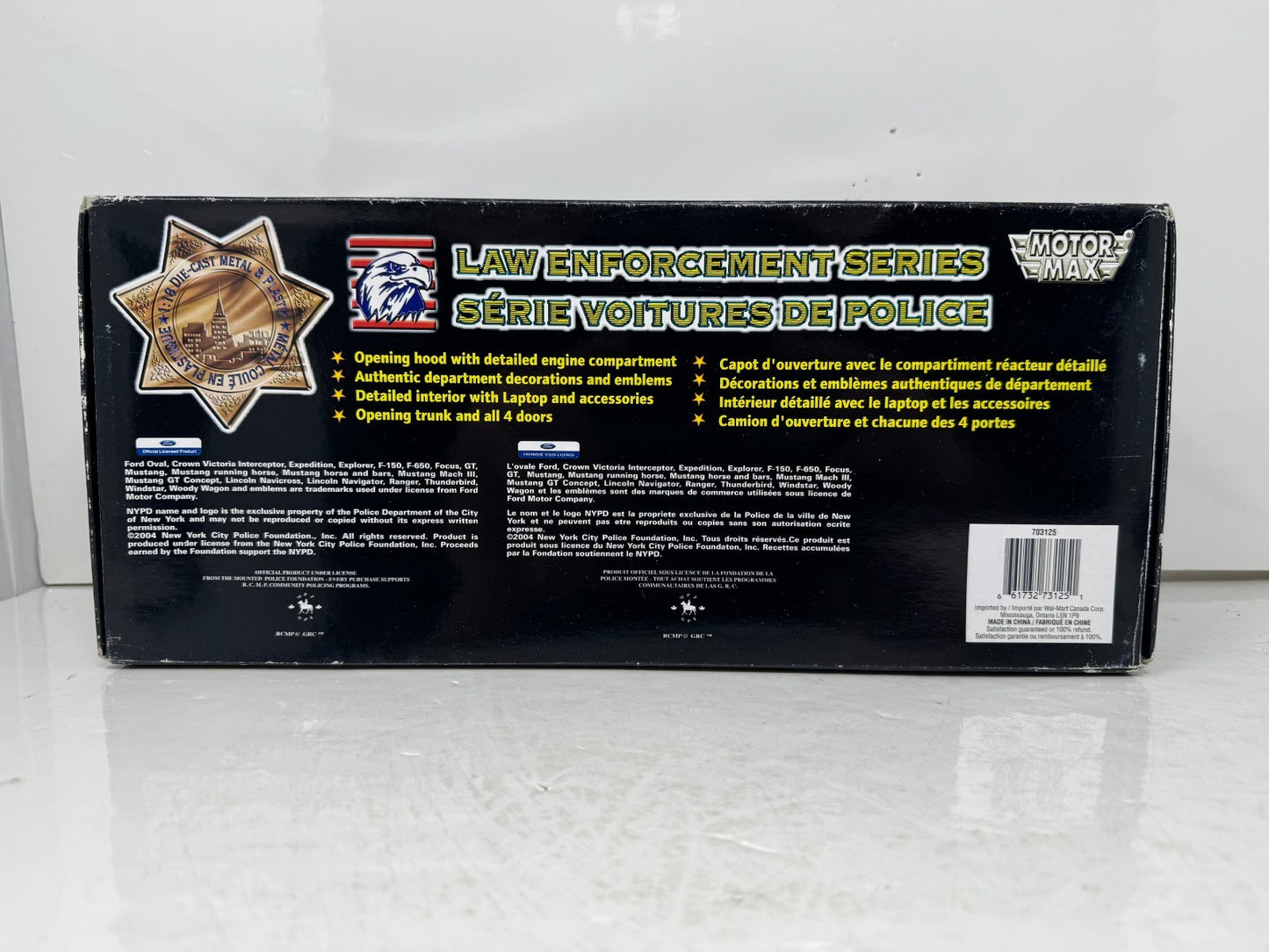 Motormax Vancouver Police Ford Crown Victoria Law Enforcement 1:18 Diecast